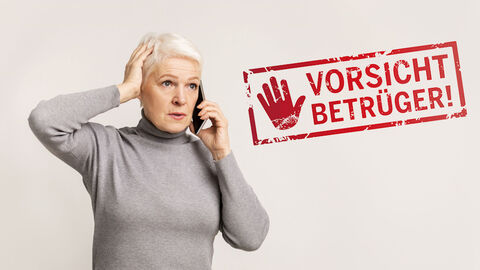 Vorsicht betrügerische Abzocke! Ältere Frau telefoniert. Vorsicht Betrugsanrufe!